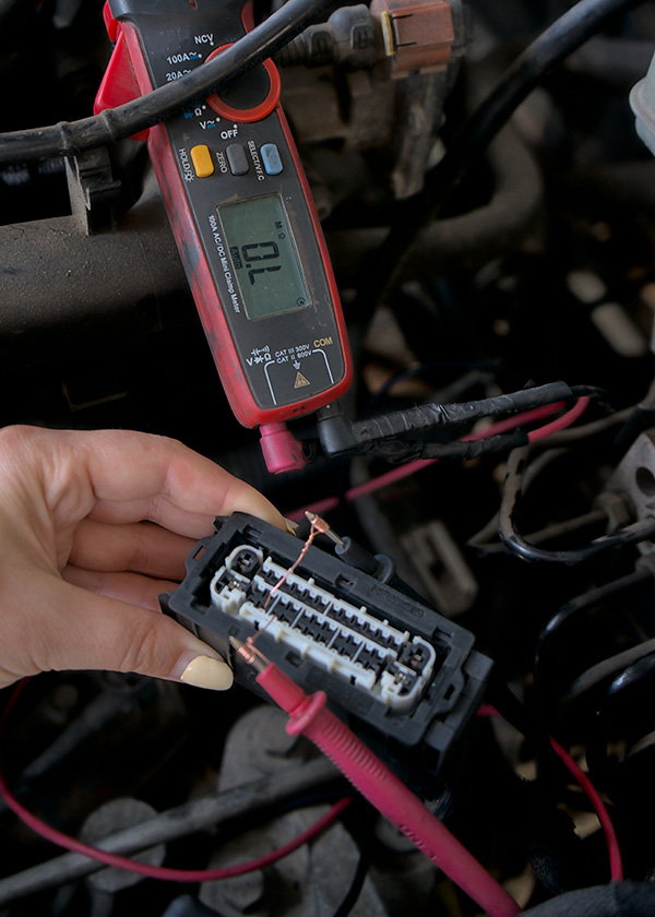 What Causes Car Electrical Issues That Come and Go Without Warning? | Romay's Auto Service